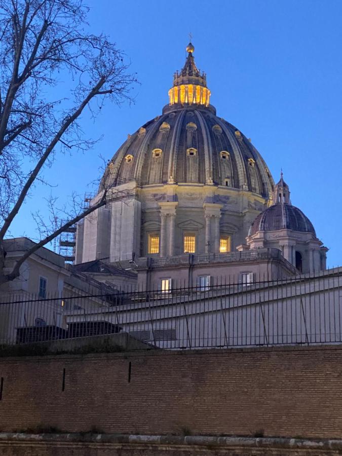 Vatican Garden Rome Bagian luar foto