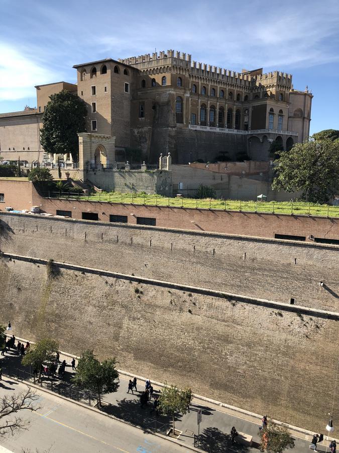 Vatican Garden Rome Bagian luar foto
